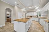 6122 Bluebonnet Pond Lane - Photo 16