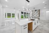 2405 W Green Briar Drive - Photo 11