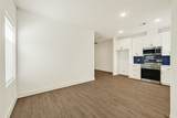 407 Calloway St - Photo 4
