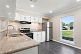 817 Circle Way - Photo 7