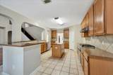 1020 Walnut Pointe - Photo 10