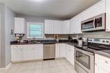 2209 Saladia Street - Photo 9