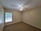 17207 Meadow Heights Drive - Photo 22