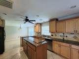 17207 Meadow Heights Drive - Photo 8