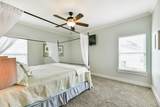 956 Townsend - Photo 15
