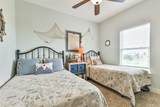 956 Townsend - Photo 20