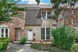 840 Threadneedle Street - Photo 1