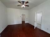 712 Harrington Street - Photo 2
