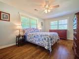 14528 Vlasta Street - Photo 23