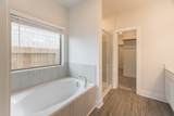 10539 Preserve Way - Photo 18