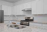 906 Golden Willow - Photo 7