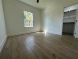 320 Wood Haven Drive - Photo 32