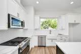 2424 Harrington Street - Photo 3