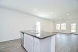 5778 Hampton Valley Dr - Photo 15