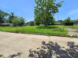 9226 Faircroft Drive - Photo 3