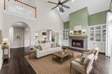 8003 Oakwood Hollow Street - Photo 6