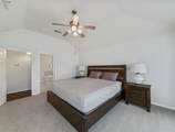 8214 Garrison Point Drive - Photo 17
