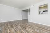 1212 Hampshire Ln - Photo 12