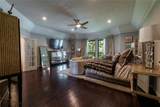 4002 Silver Ridge Boulevard - Photo 18