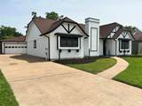 1601 Washington Drive - Photo 2