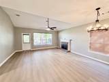 2915 Veva Drive - Photo 3