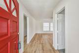 105 Live Oak Street - Photo 2