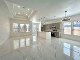 10127 Grover Ln - Photo 2