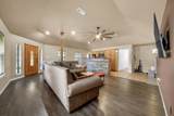 303 Shawnee Drive - Photo 2