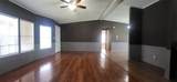16711 Lake Circle - Photo 7