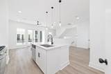 810 Elkhart Street - Photo 14