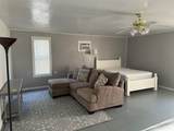 113 Middle Street - Photo 12