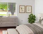 319 12th St - Photo 6