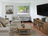 319 12th St - Photo 8