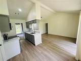 3318 Schroeder Avenue - Photo 3