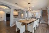 8611 Bloomfield - Photo 10