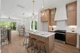 826 Curtin Street - Photo 38
