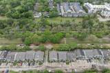 766 Memorial Mews Street - Photo 9