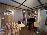 206 Cottonwood Street - Photo 3