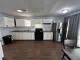 1005 Bank Drive - Photo 3