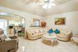 9411 Kingsvalley Street - Photo 18
