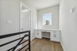 5817 Mansfield Heights Lane - Photo 9