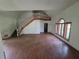 12222 Oak Hollow Lane - Photo 33