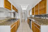 631 Lexington Square - Photo 9