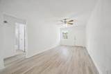 5111 Clover Street - Photo 3