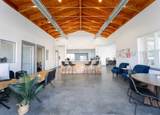1053 St James Ave - Photo 8