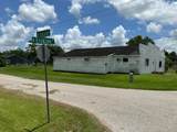 326 Erskine Street - Photo 2