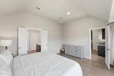 8122 Royal Breeze Drive - Photo 17