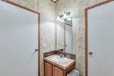 637 Troy Street - Photo 22