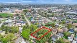 1411 Lawson Street - Photo 34