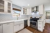 1922 Shadowdale Drive - Photo 10